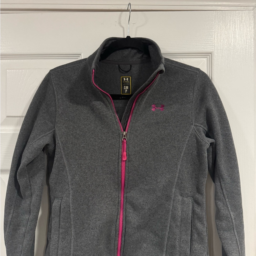 Under Armour Gray and Pink Ski Jacket with Streamlined Silhouette